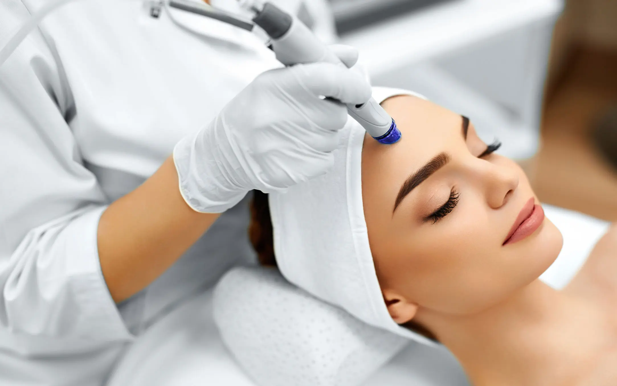 What Is Collagen Lift Therapy and How Can It Help Ageing, Loose Skin Bridgend?