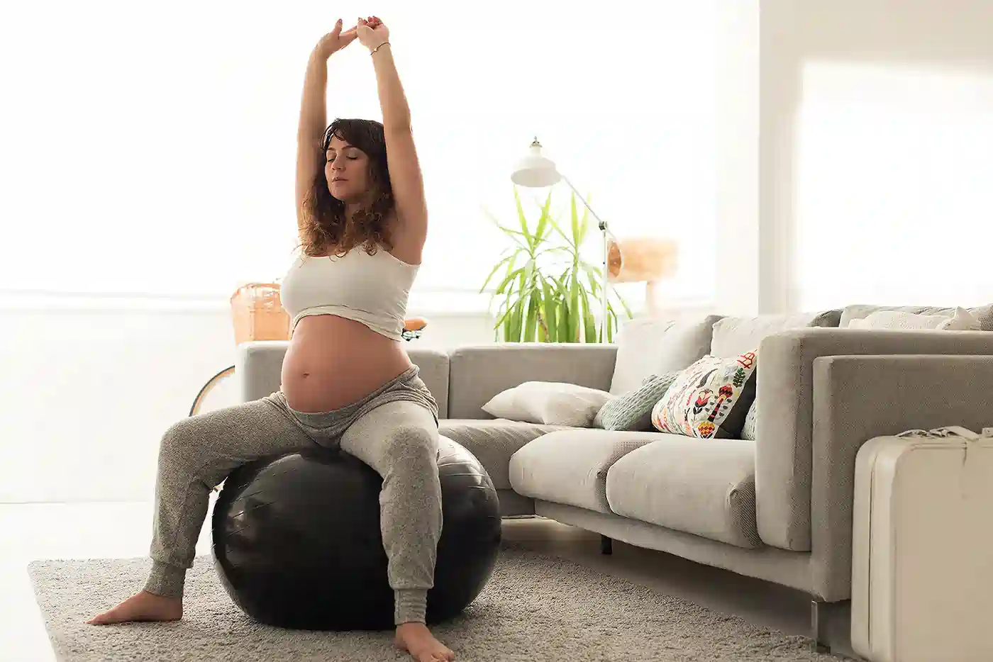 How to Support Your Core Safely During Pregnancy Bridgend